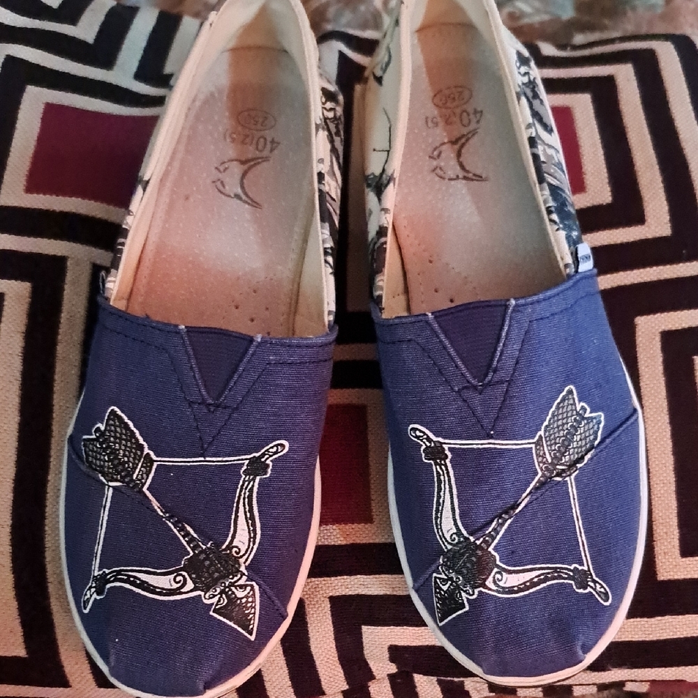 NIKA Blue Flats with Whimsical Bird Design